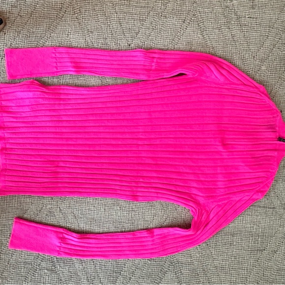 Hot pink NWOT (Never Worn) Banana Republic sweater!  Gorgeous! - Picture 5 of 7